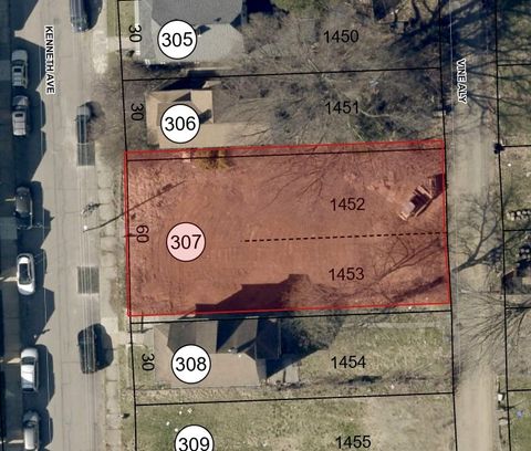 Photo of 1916 Kenneth Ave, New Kensington, PA 15068 (MLS # 1731931)