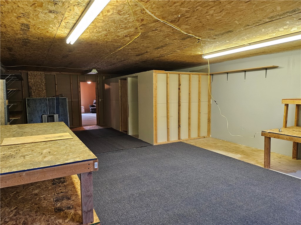 Washington Twp - But, Pennsylvania 16040, United States, 1 Bedroom Bedrooms, ,2 BathroomsBathrooms,Residential,Active,134561