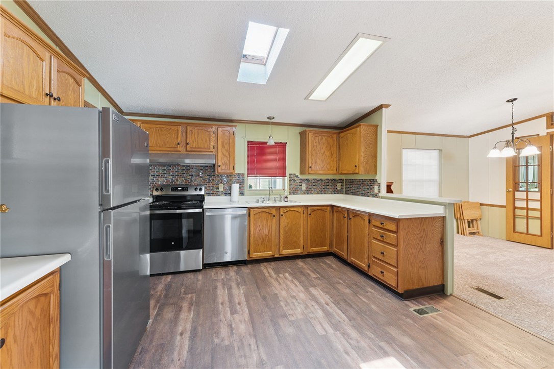 811 Clover Ln
