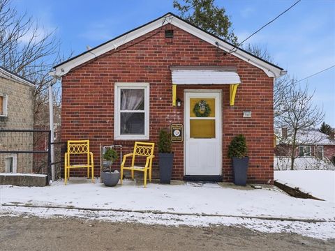 Photo of 711 Louisa St, Pittsburgh, PA 15210 (MLS # 1737855)