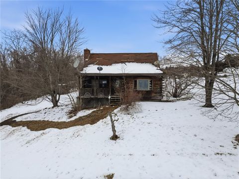 189 Denny Rd Valencia Boro PA 16059