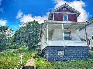 215 N 4th St, Clairton, Pennsylvania image 1