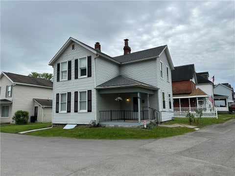 Photo for 116 Riverside Road