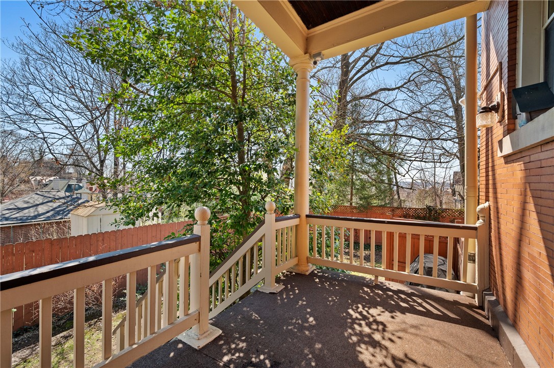 944 N Sheridan Avenue