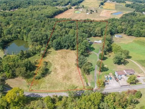 2749 Frew Mill Rd Slippery Rock Twp PA 16101