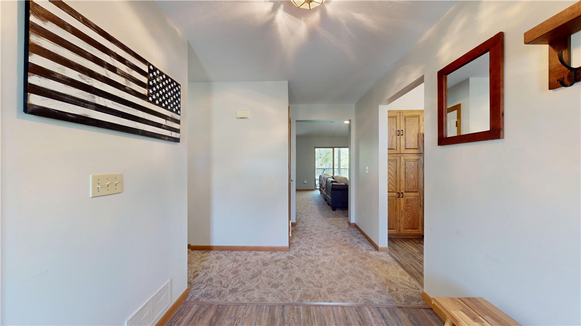 244 Moorehead Rd
