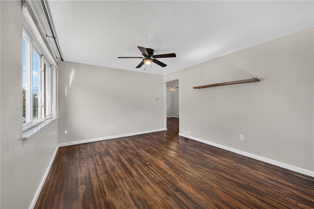 202 High St
