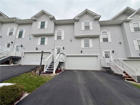 Photo of 213 Manor View Dr, Manor, PA 15665 (MLS # 1744474)