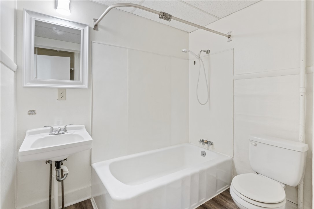 Zelienople Boro, Pennsylvania 16063, United States, 1 Bedroom Bedrooms, ,1 BathroomBathrooms,Residential,Active,165579