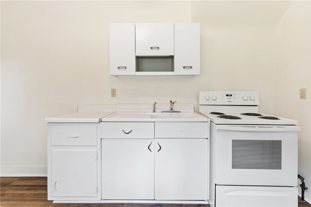 Zelienople Boro, Pennsylvania 16063, United States, 1 Bedroom Bedrooms, ,1 BathroomBathrooms,Residential,Active,165579