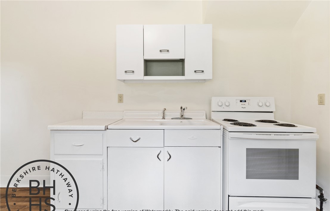 Zelienople Boro, Pennsylvania 16063, United States, 1 Bedroom Bedrooms, ,1 BathroomBathrooms,Residential,Active,165579