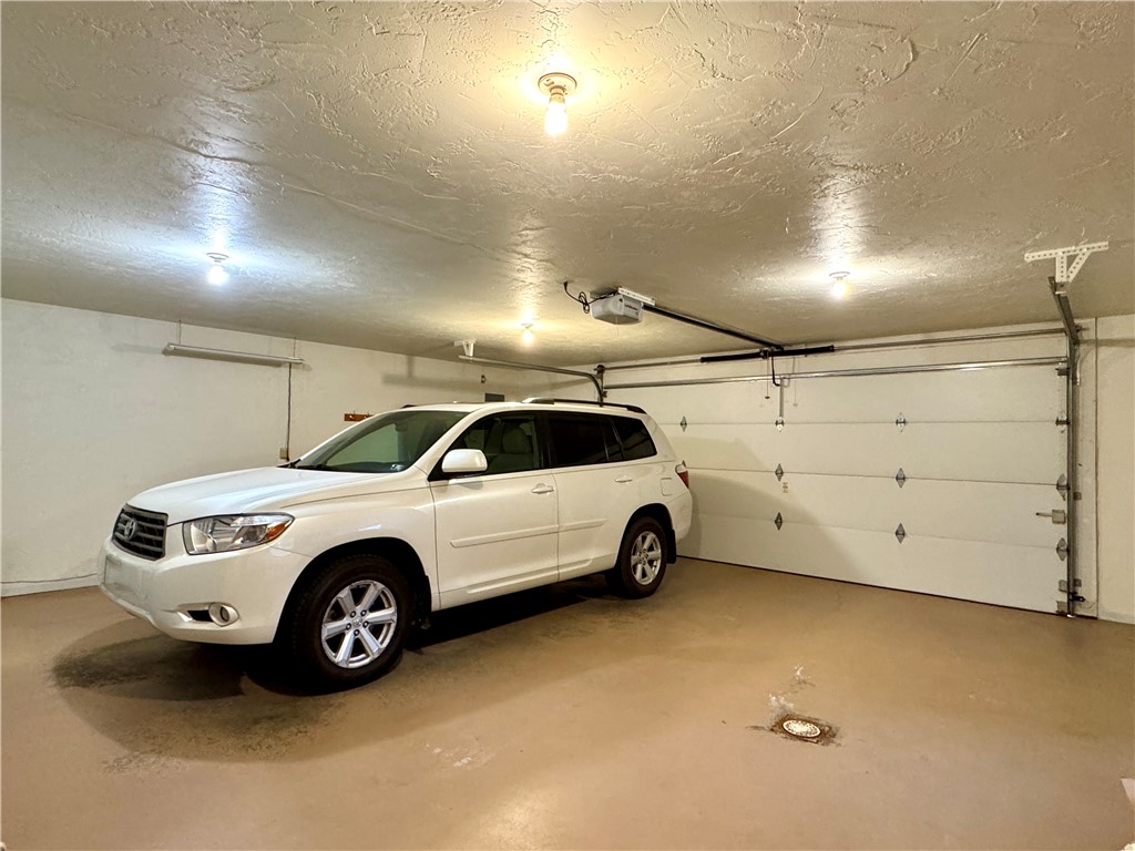 Center Twp, Pennsylvania 16001, United States, 2 Bedrooms Bedrooms, ,2 BathroomsBathrooms,Residential,Active,243794