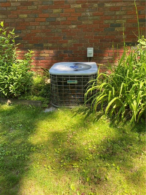 Sugar Grove Twp, Pennsylvania 16125, United States, 3 Bedrooms Bedrooms, ,2 BathroomsBathrooms,Residential,Active,153836