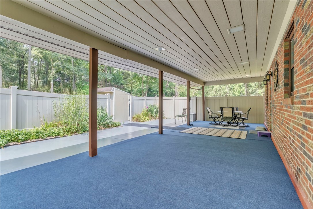 Penn Twp, Pennsylvania 16053, United States, 3 Bedrooms Bedrooms, ,2 BathroomsBathrooms,Residential,Active,185362