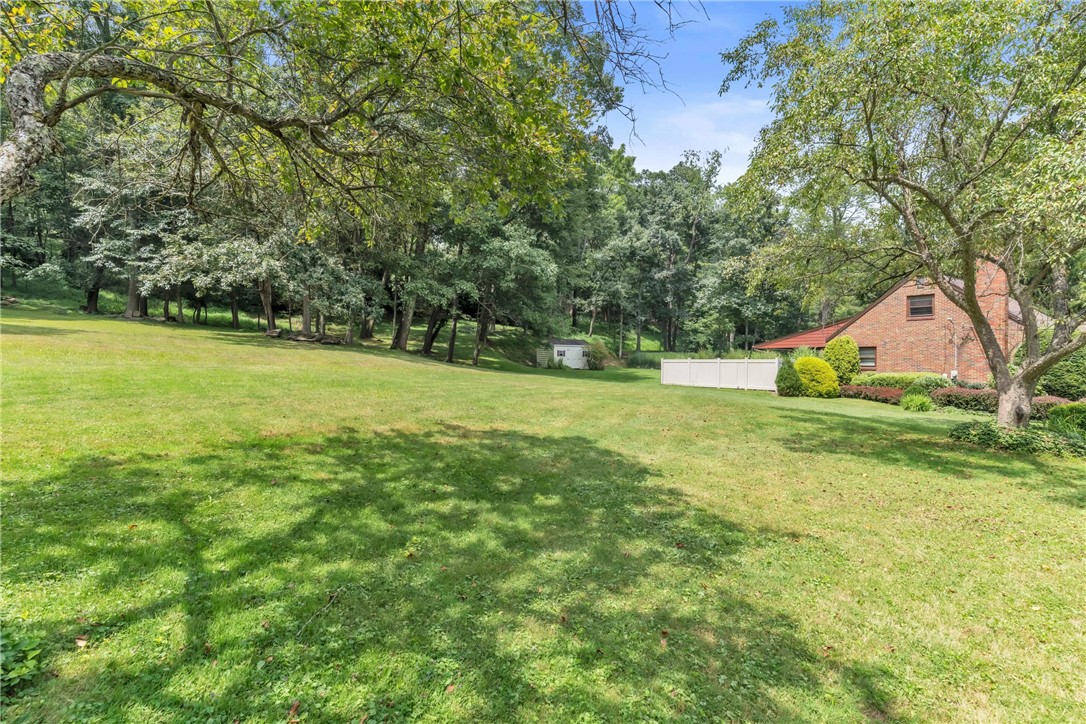 Penn Twp, Pennsylvania 16053, United States, 3 Bedrooms Bedrooms, ,2 BathroomsBathrooms,Residential,Active,185362