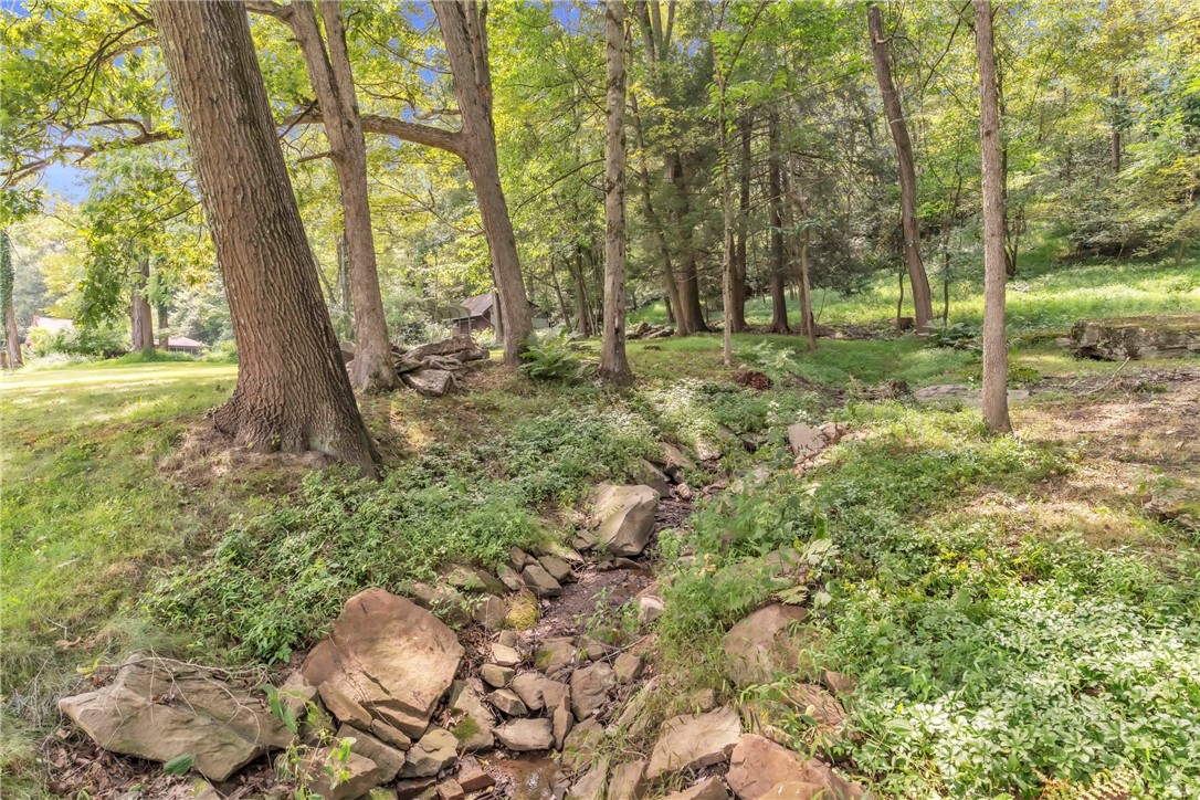 Penn Twp, Pennsylvania 16053, United States, 3 Bedrooms Bedrooms, ,2 BathroomsBathrooms,Residential,Active,185362