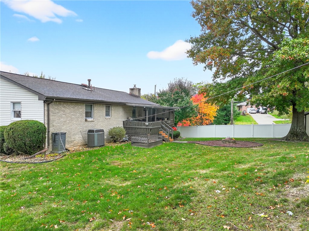 101 N Mulberry Dr
