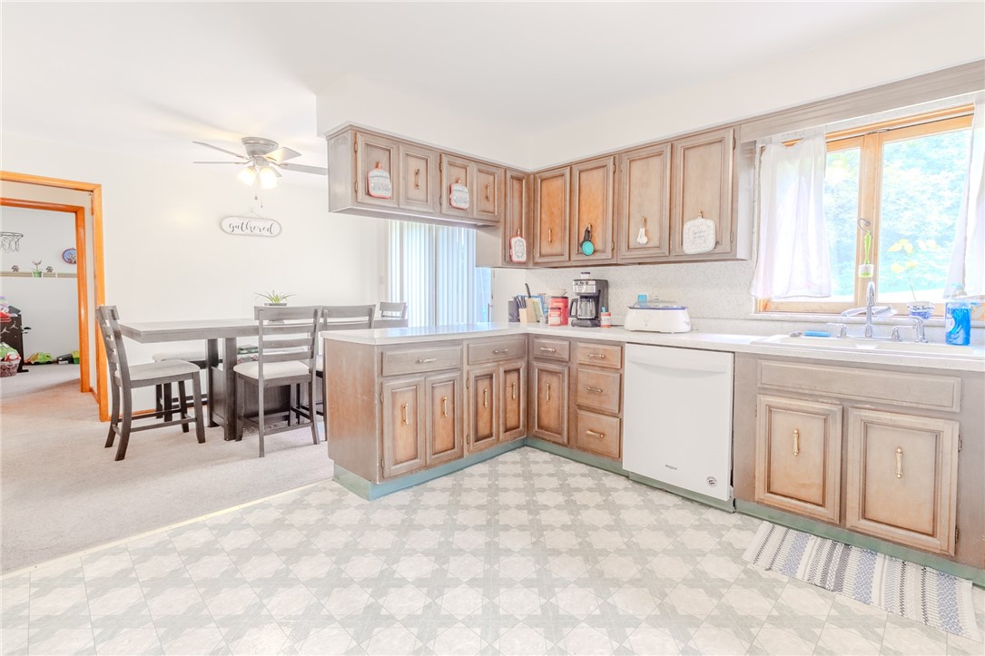 N Versailles, Pennsylvania 15137, United States, 3 Bedrooms Bedrooms, ,3 BathroomsBathrooms,Residential,Active,188105