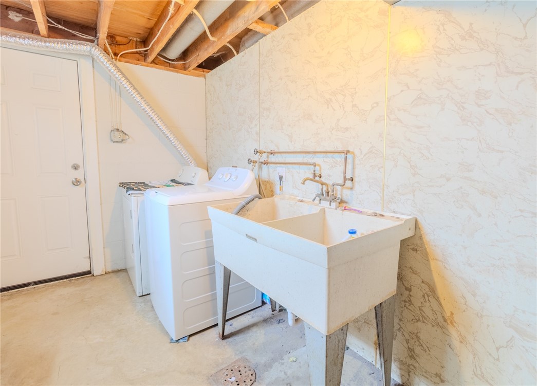 N Versailles, Pennsylvania 15137, United States, 3 Bedrooms Bedrooms, ,3 BathroomsBathrooms,Residential,Active,188105