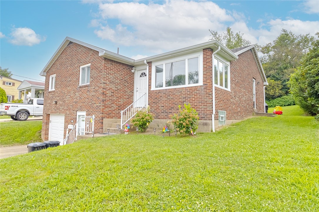 N Versailles, Pennsylvania 15137, United States, 3 Bedrooms Bedrooms, ,3 BathroomsBathrooms,Residential,Active,188105