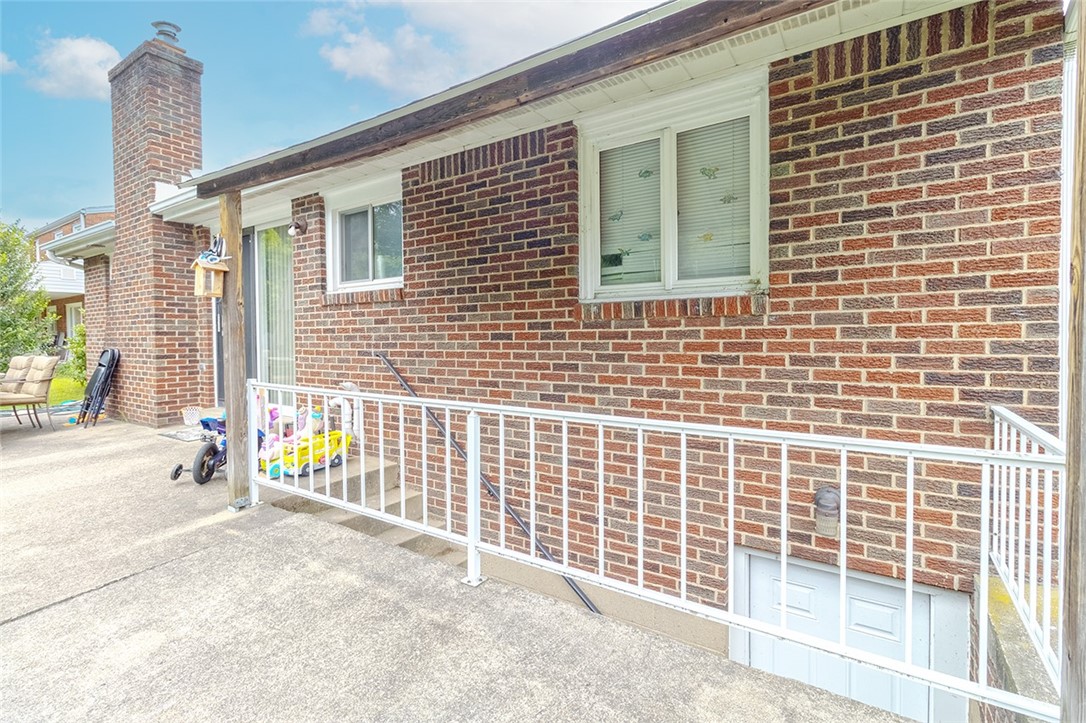 N Versailles, Pennsylvania 15137, United States, 3 Bedrooms Bedrooms, ,3 BathroomsBathrooms,Residential,Active,188105