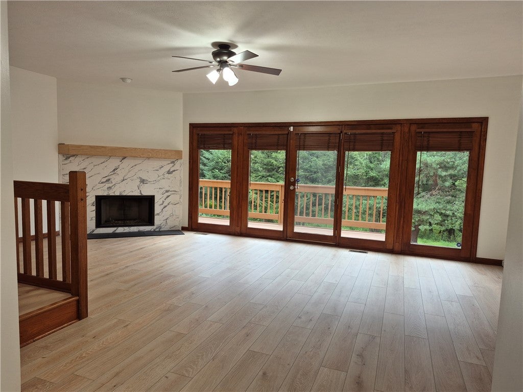 1589 Stone Mansion Dr