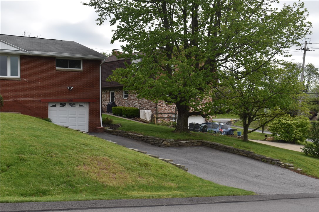 Canonsburg, Pennsylvania 15317, United States, 3 Bedrooms Bedrooms, ,2 BathroomsBathrooms,Residential,Contingent,126918