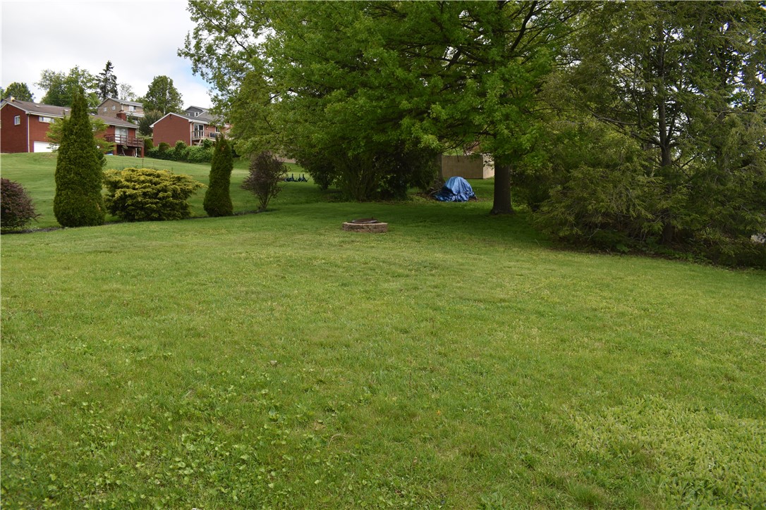 Canonsburg, Pennsylvania 15317, United States, 3 Bedrooms Bedrooms, ,2 BathroomsBathrooms,Residential,Contingent,126918