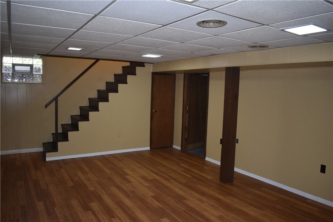 Canonsburg, Pennsylvania 15317, United States, 3 Bedrooms Bedrooms, ,2 BathroomsBathrooms,Residential,Contingent,126918