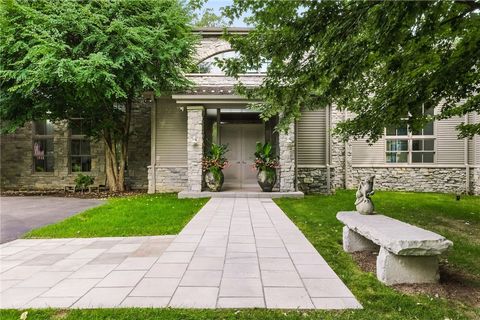 52 Timberhill Sewickley Heights PA 15143