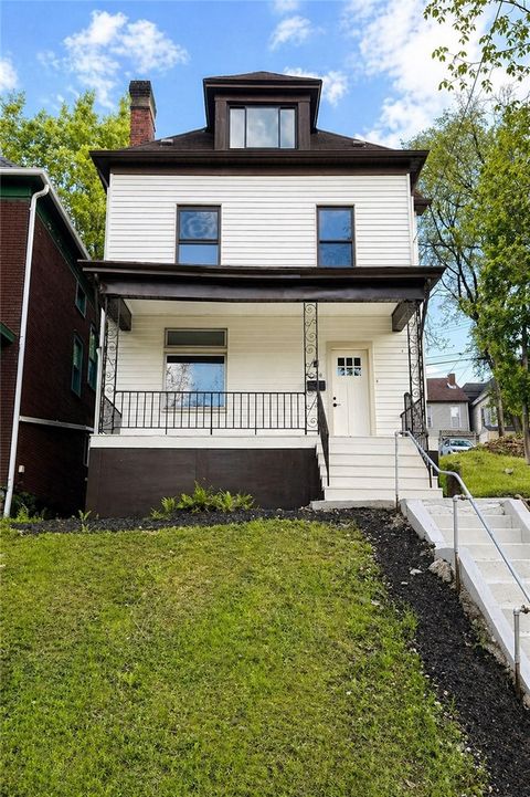 Photo of 306 Marie Ave, Pittsburgh, PA 15202 (MLS # 1751220)