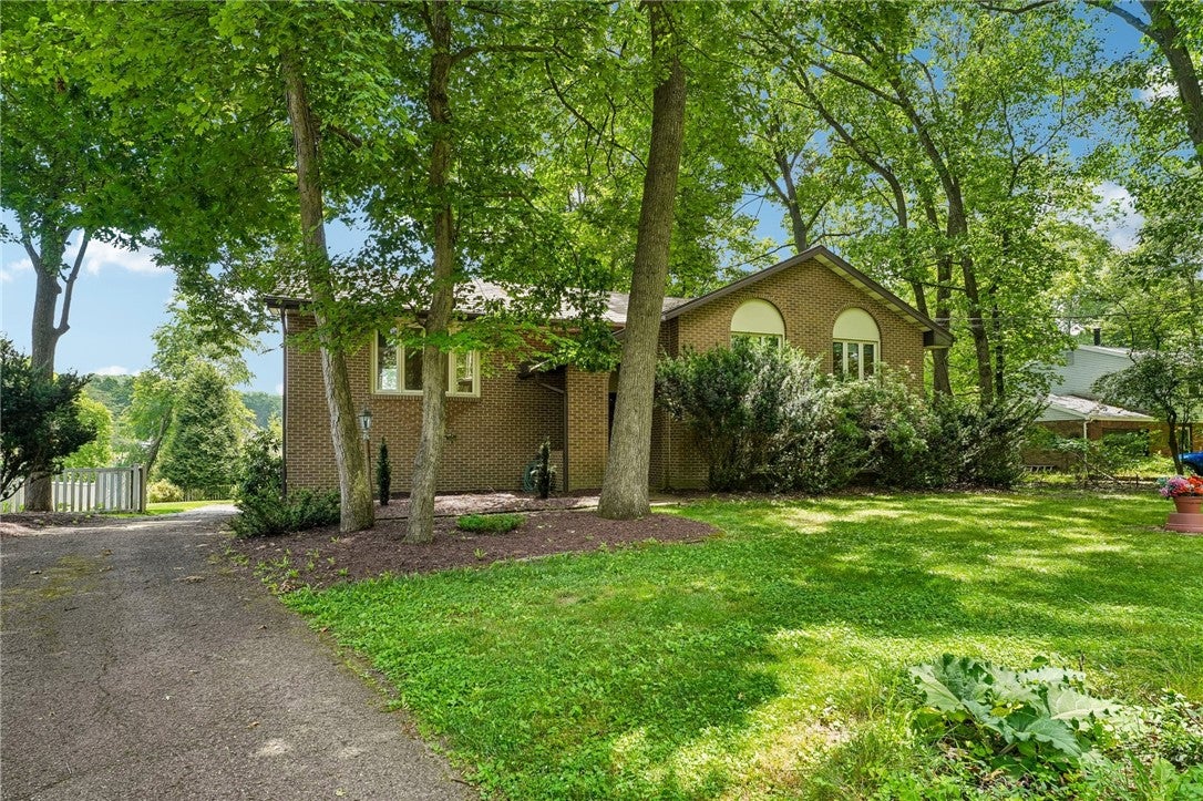 129 Green Forest Dr