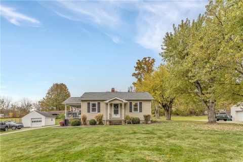 1084 Schultz Rd Unity Twp PA 15650