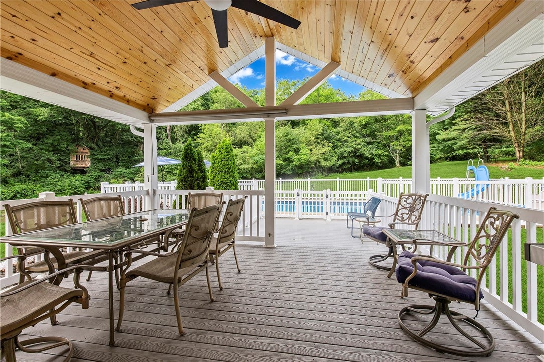 358 Mack Hollow Rd