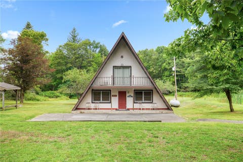 Photo for 1716 Markleton School Rd