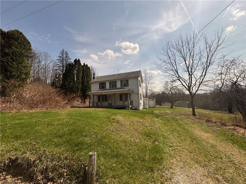 Photo of 1318 Route 259, Ligonier, PA 15658 (MLS # 1746129)