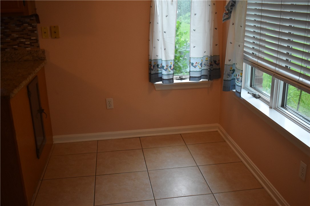 North Strabane, Pennsylvania 15317, United States, 2 Bedrooms Bedrooms, ,2 BathroomsBathrooms,Residential,Active,147564