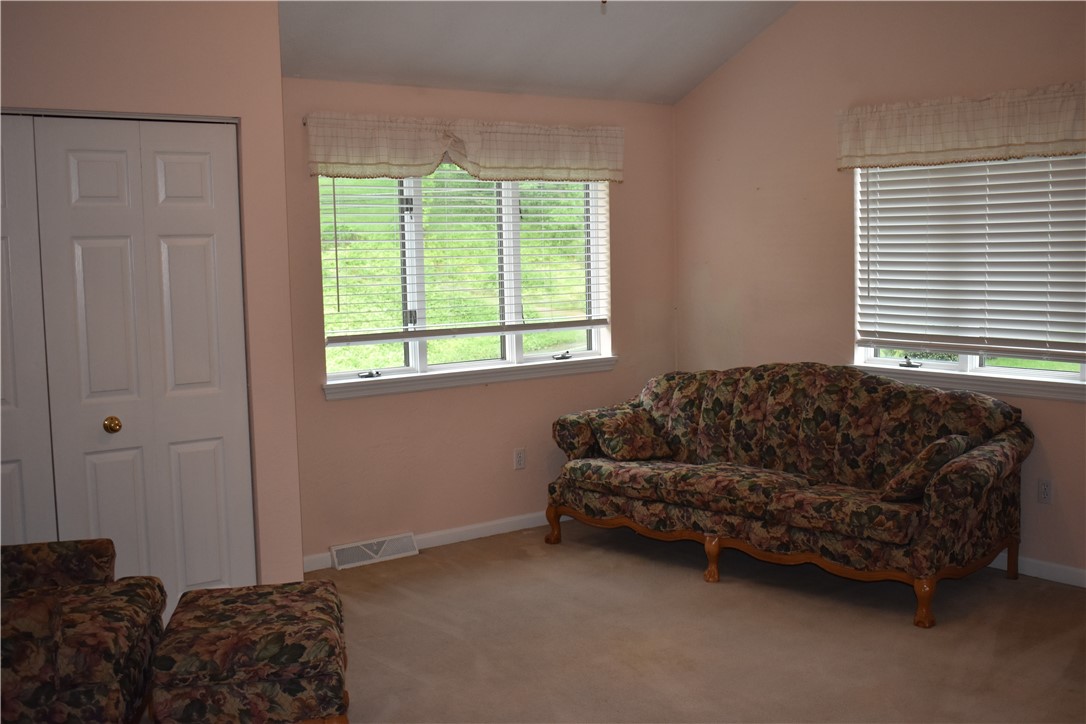 North Strabane, Pennsylvania 15317, United States, 2 Bedrooms Bedrooms, ,2 BathroomsBathrooms,Residential,Active,147564