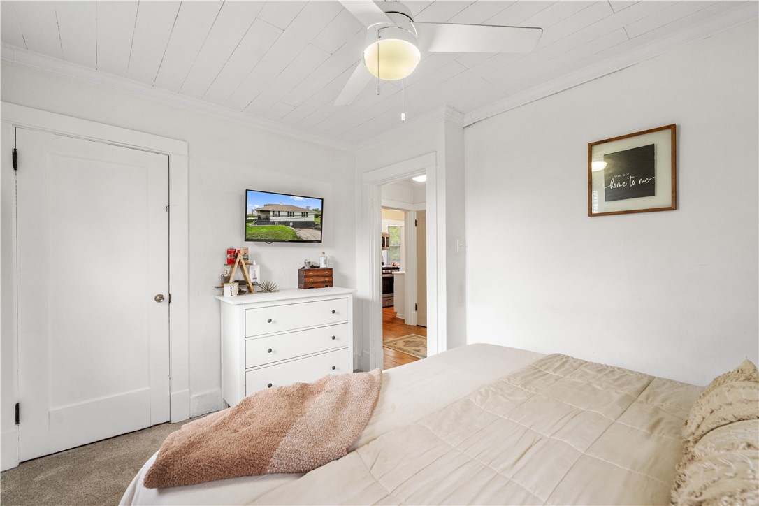 Cecil, Pennsylvania 15057, United States, 2 Bedrooms Bedrooms, ,1 BathroomBathrooms,Residential,Contingent,124722