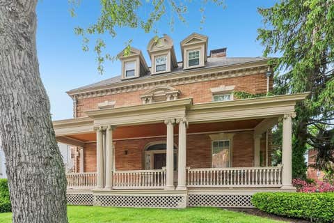Photo for 5321 Fifth Avenue 5
