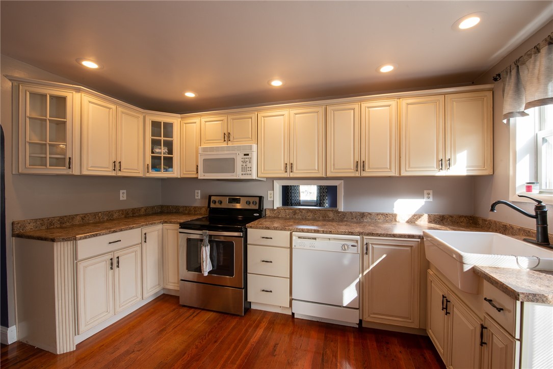 Washington Twp, Pennsylvania 15613, United States, 3 Bedrooms Bedrooms, ,2 BathroomsBathrooms,Residential,Active,232993