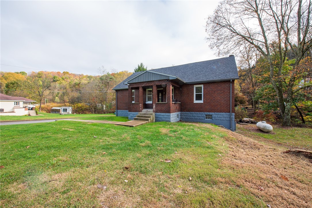 Washington Twp, Pennsylvania 15613, United States, 3 Bedrooms Bedrooms, ,2 BathroomsBathrooms,Residential,Active,232993