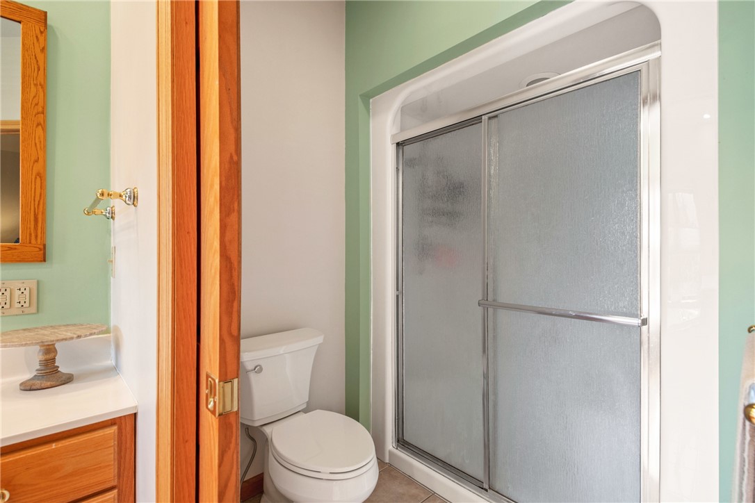 Milford Twp, Pennsylvania 15501, United States, 5 Bedrooms Bedrooms, ,4 BathroomsBathrooms,Residential,Pending,107563