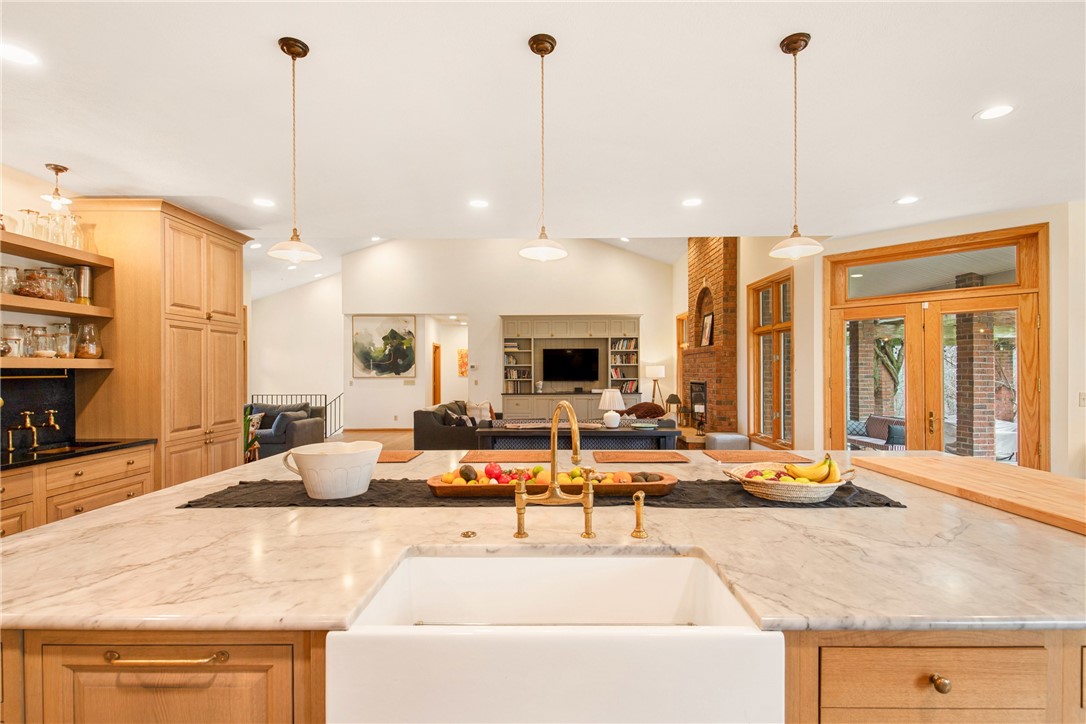 Milford Twp, Pennsylvania 15501, United States, 5 Bedrooms Bedrooms, ,4 BathroomsBathrooms,Residential,Pending,107563