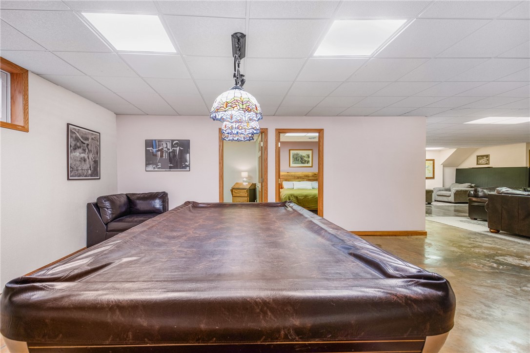 Milford Twp, Pennsylvania 15501, United States, 5 Bedrooms Bedrooms, ,4 BathroomsBathrooms,Residential,Pending,107563