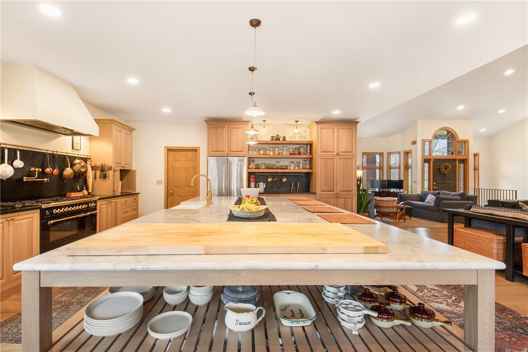 Milford Twp, Pennsylvania 15501, United States, 5 Bedrooms Bedrooms, ,4 BathroomsBathrooms,Residential,Pending,107563