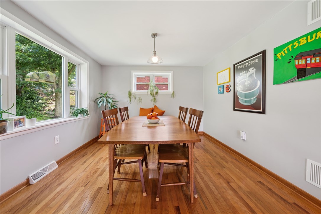 Forest Hills Boro, Pennsylvania 15221, United States, 3 Bedrooms Bedrooms, ,3 BathroomsBathrooms,Residential,Active,170558