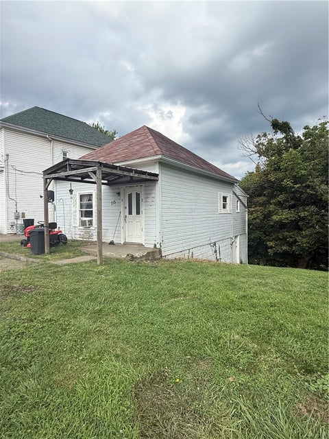 Homes For Sale - 115 Highland Ave Ave<br/> Washington County, West Alexander, PA 15376