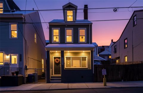 Photo of 5208 Keystone St, Pittsburgh, PA 15201 (MLS # 1748842)