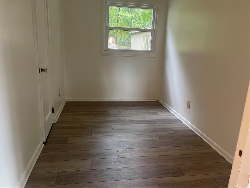 Wheatland, Pennsylvania 16161, United States, 3 Bedrooms Bedrooms, ,1 BathroomBathrooms,Residential,Active,218403